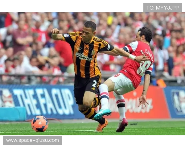 桑切斯谈切尔西新帅：罗森尼尔注重球员个人关注